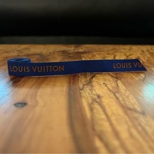 Louis Vuitton ribbon